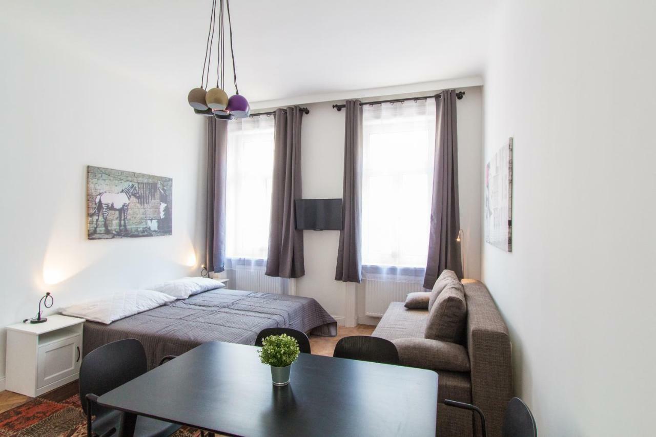 וינה Design Apartments I Contactless Check-In מראה חיצוני תמונה