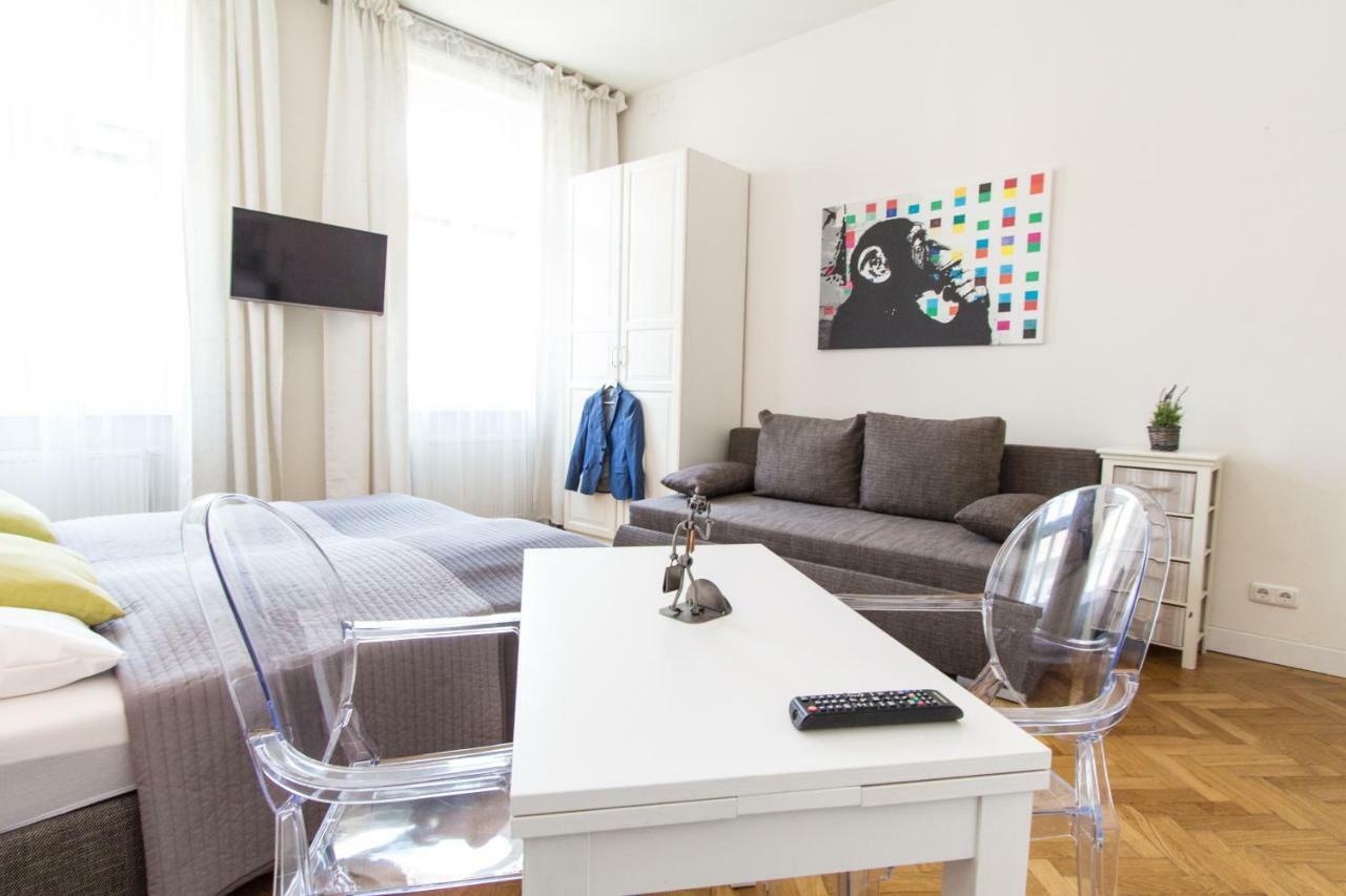 וינה Design Apartments I Contactless Check-In מראה חיצוני תמונה